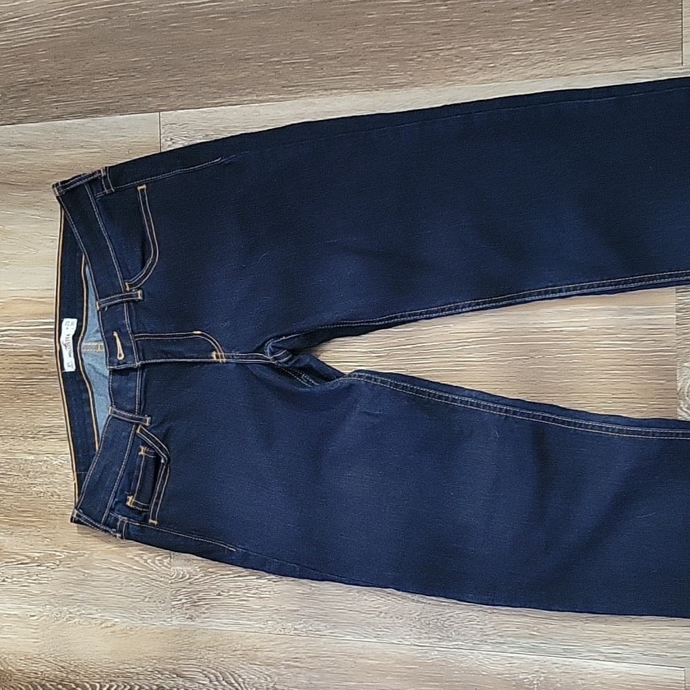 NWT HOLLISTER JEANS